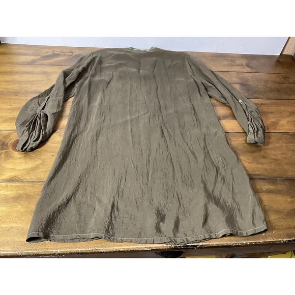 Johnny Was Joulette Olive Green Embroidered Tunic Size Small - Picture 12 of 12